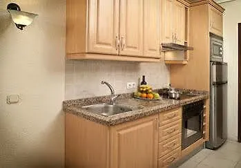 Paradise Court Apartment